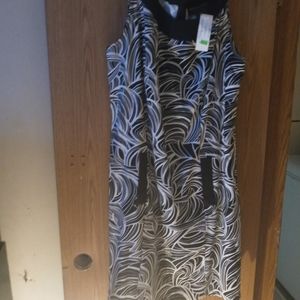 Animal print sleeveless dress with pockets